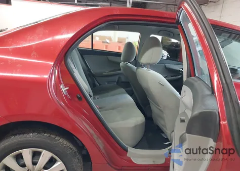 2013 Toyota Corolla S/Le из США, поврежденный, VIN 5YFBU4EE8DP186407